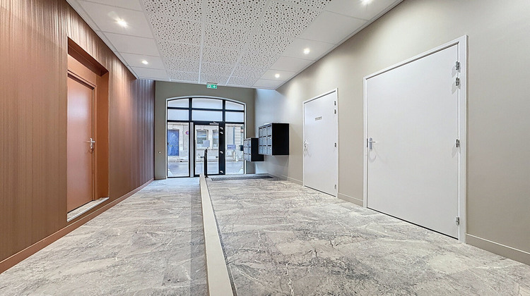 Ma-Cabane - Vente Local commercial REIMS, 49 m²