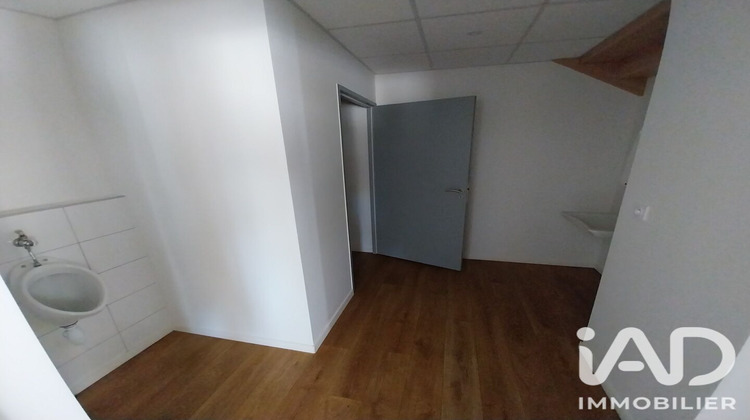 Ma-Cabane - Vente Local commercial Retiers, 199 m²