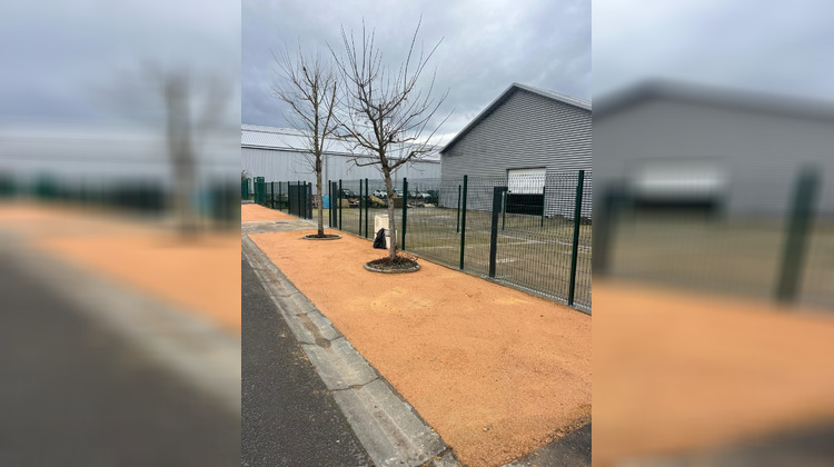 Ma-Cabane - Vente Local commercial Riom, 8245 m²