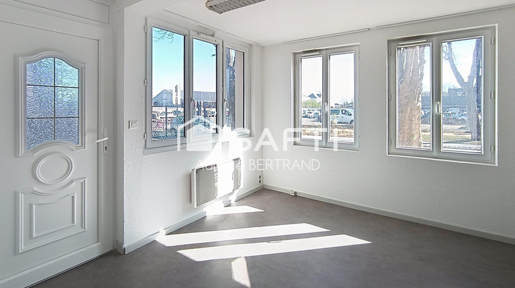 Ma-Cabane - Vente Local commercial Riom, 60 m²