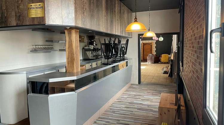 Ma-Cabane - Vente Local commercial Riom-Es-Montagnes, 210 m²