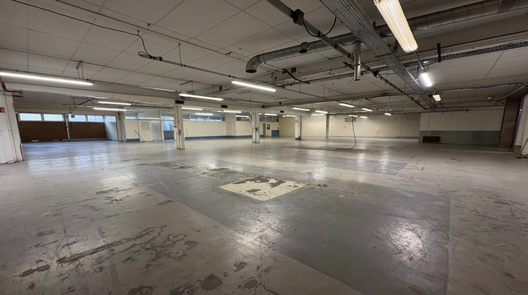 Ma-Cabane - Vente Local commercial RIORGES, 713 m²