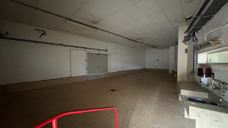 Ma-Cabane - Vente Local commercial RIORGES, 713 m²