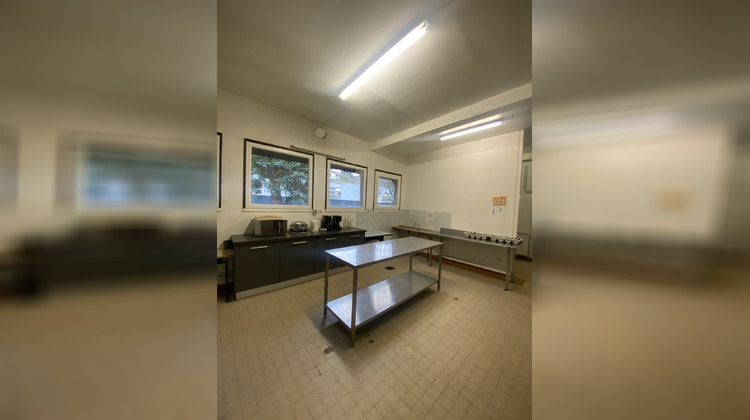 Ma-Cabane - Vente Local commercial Riotord, 576 m²