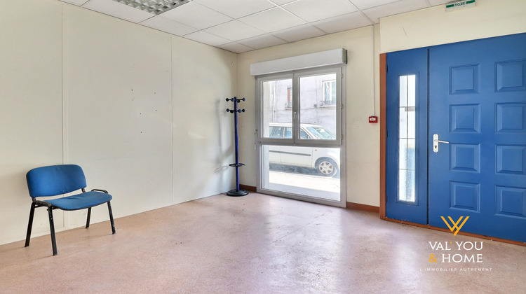 Ma-Cabane - Vente Local commercial Rive-de-Gier, 108 m²