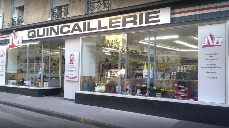 Ma-Cabane - Vente Local commercial RIVE-DE-GIER, 176 m²