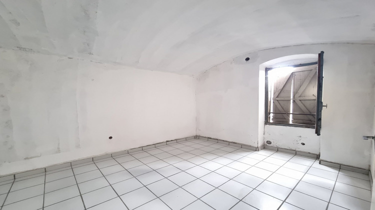 Ma-Cabane - Vente Local commercial Rive-de-Gier, 38 m²