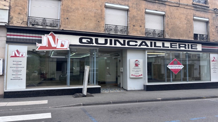 Ma-Cabane - Vente Local commercial RIVE-DE-GIER, 176 m²
