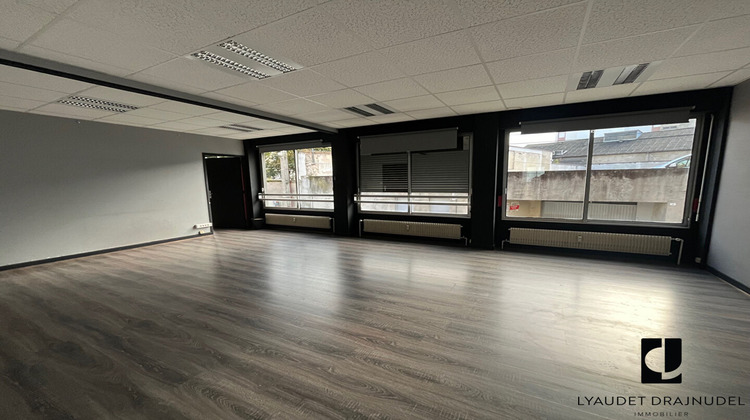 Ma-Cabane - Vente Local commercial ROANNE, 130 m²