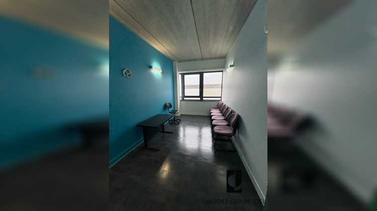 Ma-Cabane - Vente Local commercial ROANNE, 150 m²