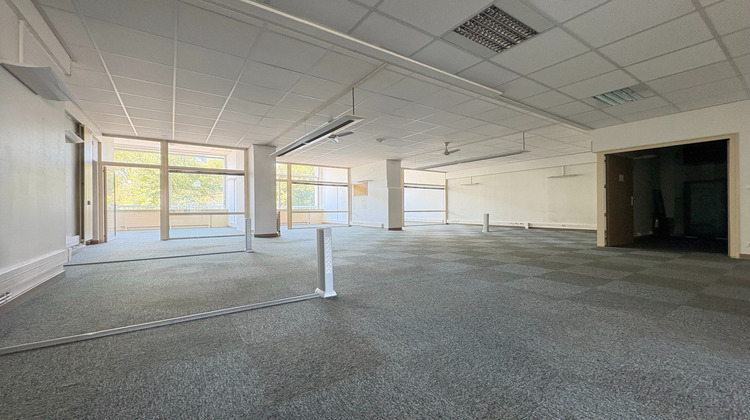 Ma-Cabane - Vente Local commercial ROANNE, 386 m²