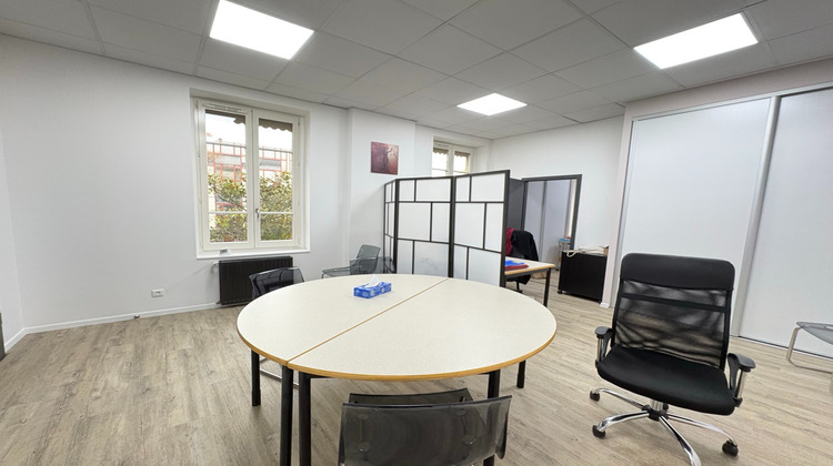 Ma-Cabane - Vente Local commercial ROANNE, 137 m²