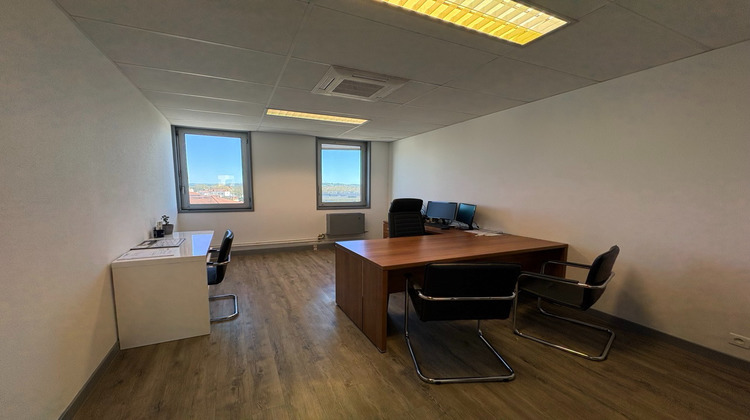 Ma-Cabane - Vente Local commercial ROANNE, 194 m²