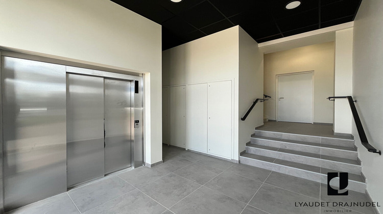 Ma-Cabane - Vente Local commercial ROANNE, 33 m²