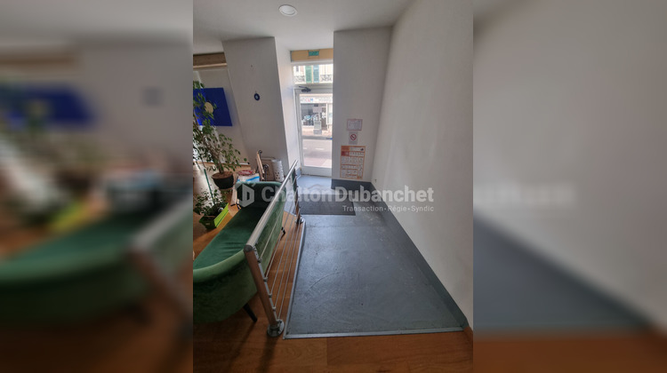 Ma-Cabane - Vente Local commercial ROANNE, 70 m²