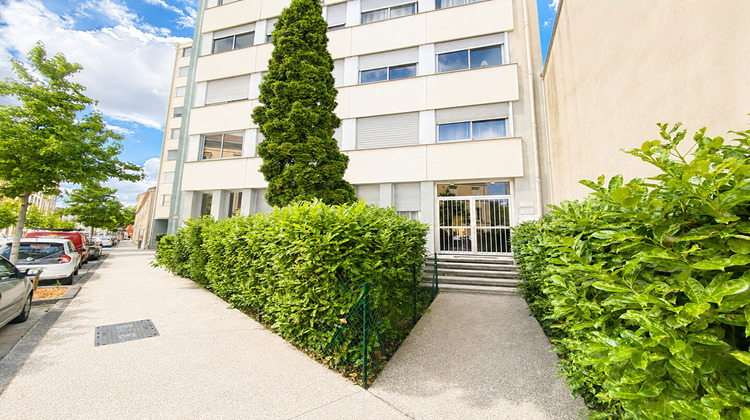 Ma-Cabane - Vente Local commercial ROANNE, 88 m²