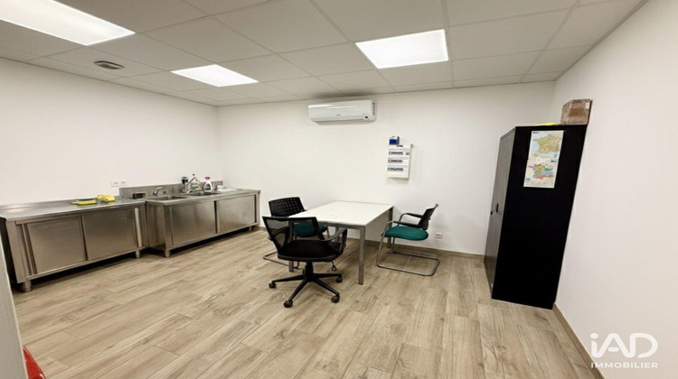 Ma-Cabane - Vente Local commercial Roche-la-Molière, 581 m²