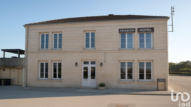 Ma-Cabane - Vente Local commercial Rochefort, 380 m²