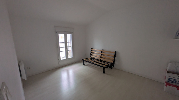 Ma-Cabane - Vente Local commercial ROCHEFORT, 330 m²