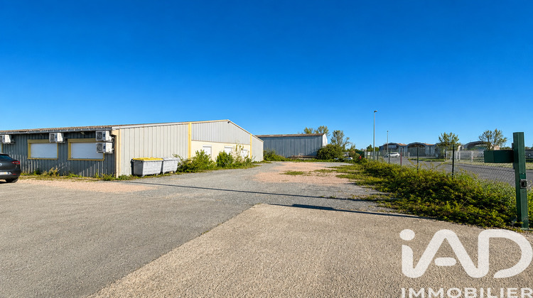Ma-Cabane - Vente Local commercial Rochefort, 430 m²