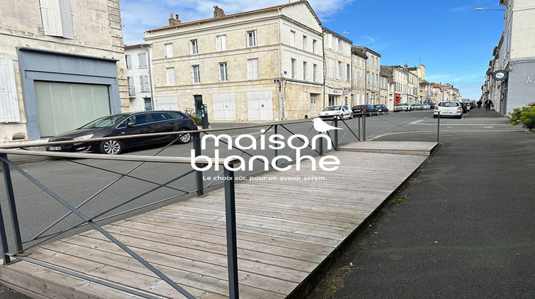 Ma-Cabane - Vente Local commercial Rochefort, 115 m²