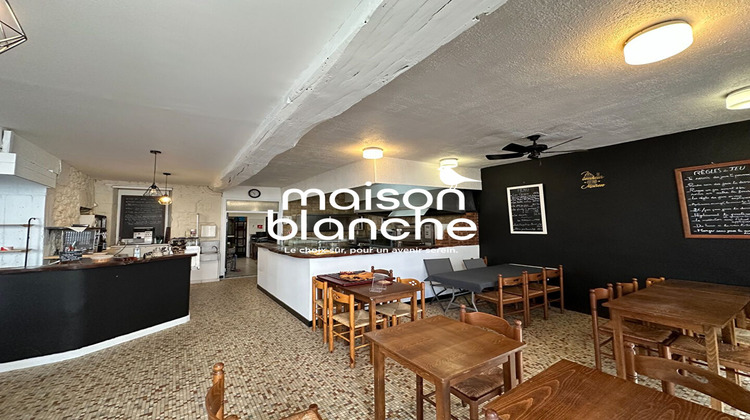 Ma-Cabane - Vente Local commercial Rochefort, 115 m²