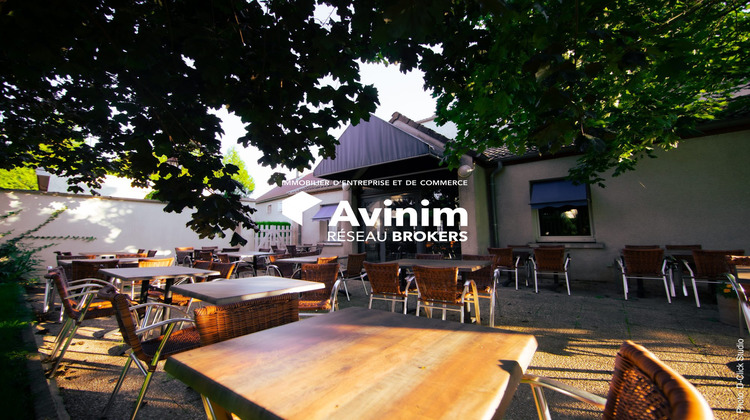 Ma-Cabane - Vente Local commercial Rochefort-sur-Nenon, 800 m²