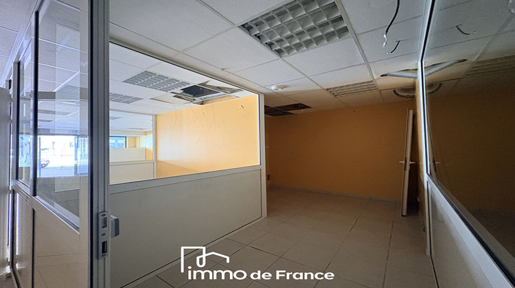 Ma-Cabane - Vente Local commercial RODEZ, 217 m²