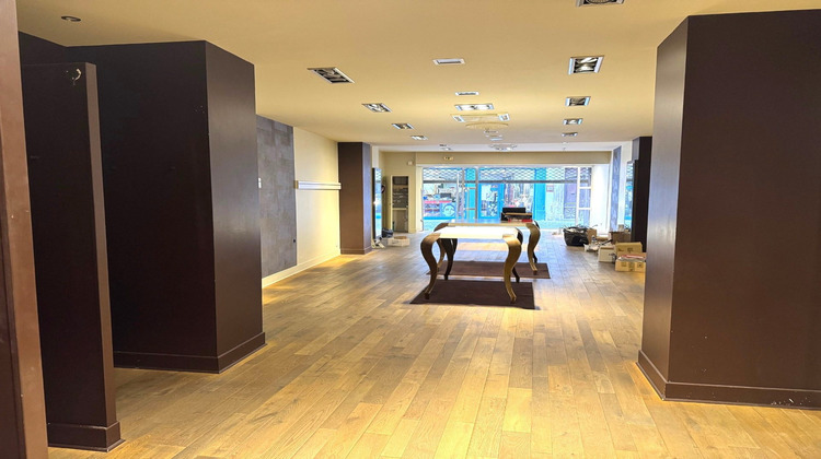 Ma-Cabane - Vente Local commercial Romans-sur-Isère, 116 m²