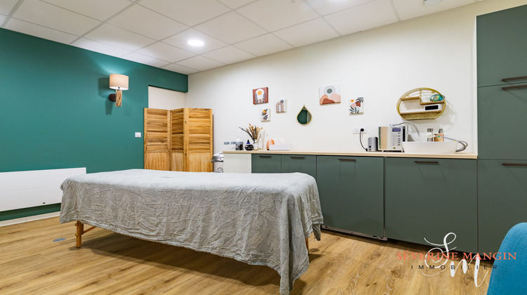 Ma-Cabane - Vente Local commercial Romans-sur-Isère, 52 m²