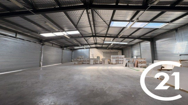 Ma-Cabane - Vente Local commercial Romans-sur-Isère, 360 m²
