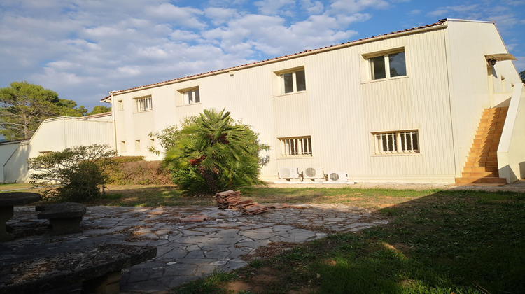 Ma-Cabane - Vente Local commercial ROQUEBRUNE-SUR-ARGENS, 1300 m²