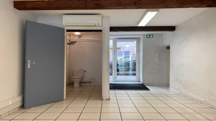 Ma-Cabane - Vente Local commercial Roquemaure, 150 m²