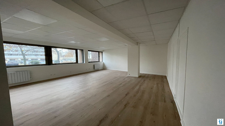 Ma-Cabane - Vente Local commercial ROUEN, 104 m²