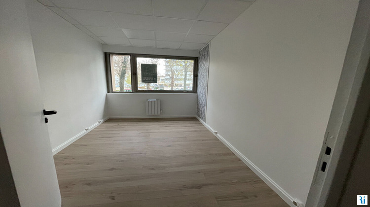 Ma-Cabane - Vente Local commercial ROUEN, 104 m²