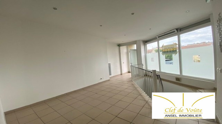 Ma-Cabane - Vente Local commercial Rueil-Malmaison, 68 m²