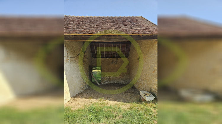 Ma-Cabane - Vente Local commercial RUFFEC, 44 m²