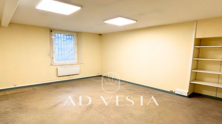 Ma-Cabane - Vente Local commercial Saint-Émilion, 2500 m²