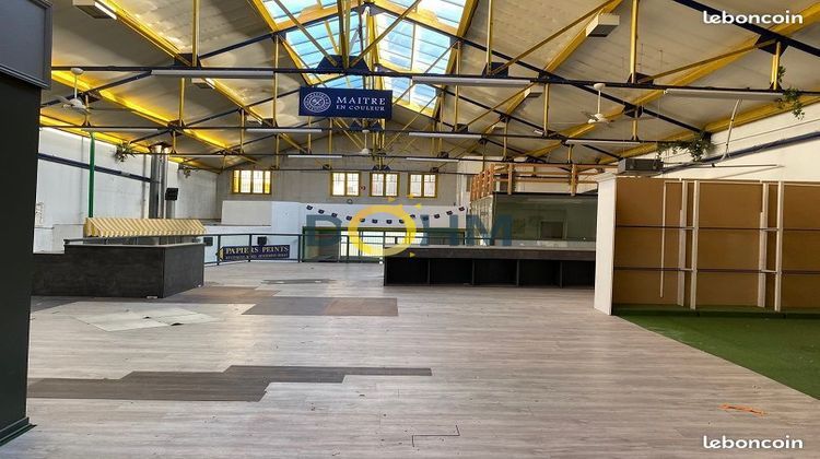 Ma-Cabane - Vente Local commercial Saint-Étienne, 850 m²