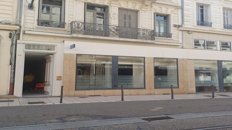 Ma-Cabane - Vente Local commercial Saint-Étienne, 92 m²