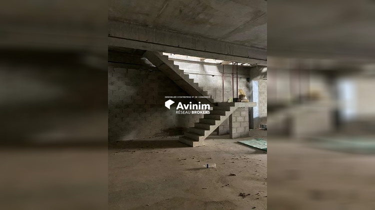 Ma-Cabane - Vente Local commercial Saint-Étienne, 487 m²