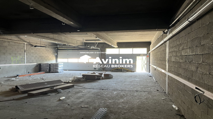 Ma-Cabane - Vente Local commercial Saint-Étienne, 379 m²