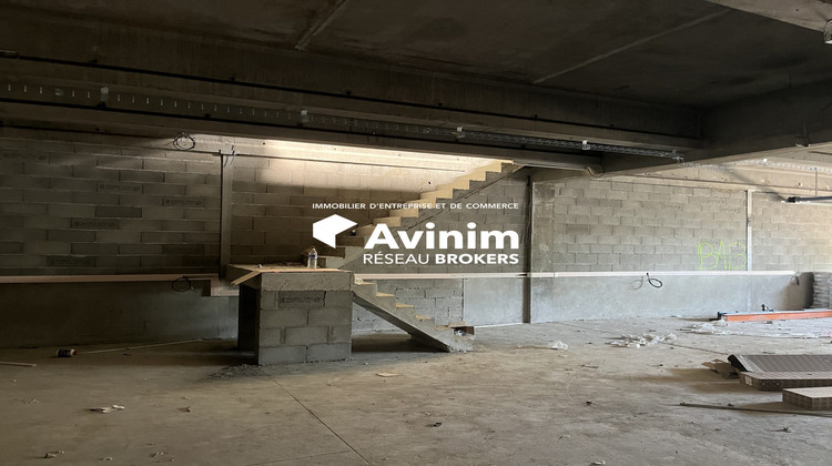 Ma-Cabane - Vente Local commercial Saint-Étienne, 379 m²