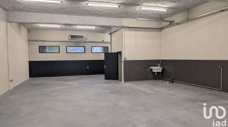 Ma-Cabane - Vente Local commercial Saint-Étienne, 304 m²