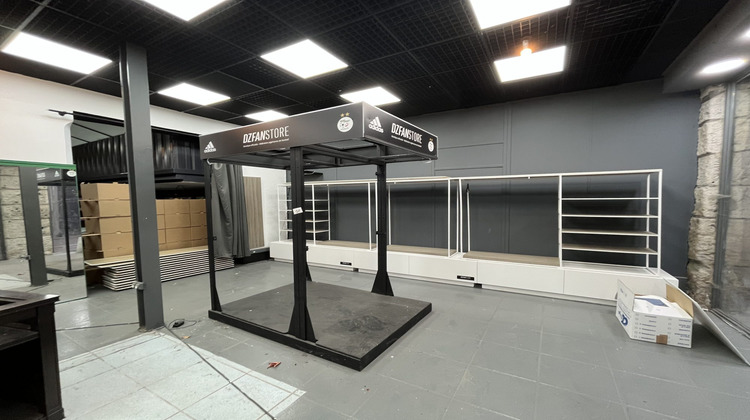 Ma-Cabane - Vente Local commercial Saint-Étienne, 128 m²