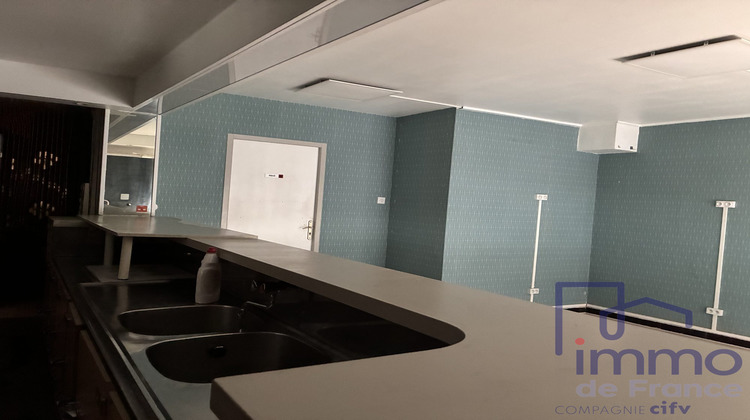 Ma-Cabane - Vente Local commercial Saint-Étienne, 67 m²