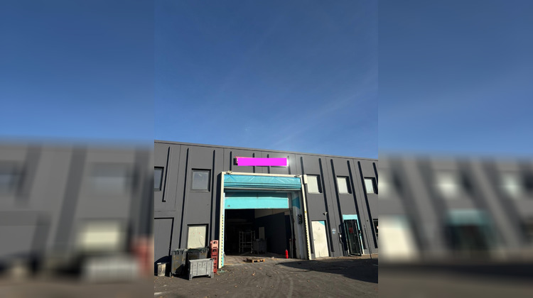 Ma-Cabane - Vente Local commercial Saint-Étienne, 2560 m²