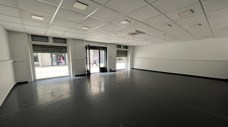 Ma-Cabane - Vente Local commercial Saint-Étienne, 80 m²