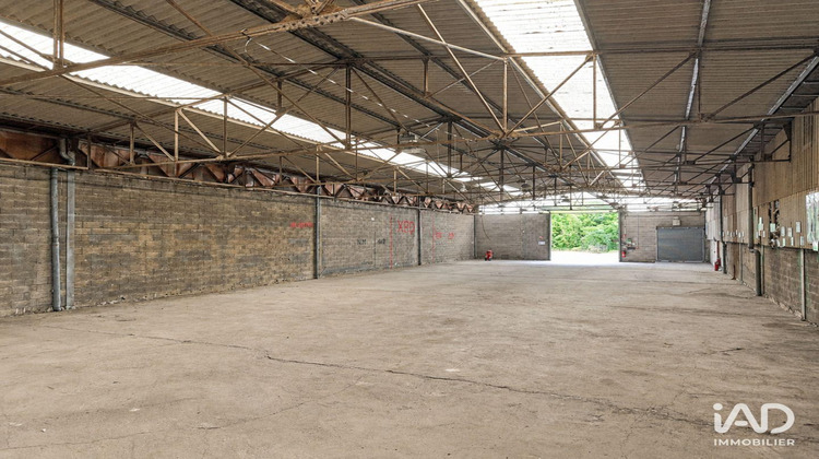 Ma-Cabane - Vente Local commercial Saint-Étienne, 590 m²