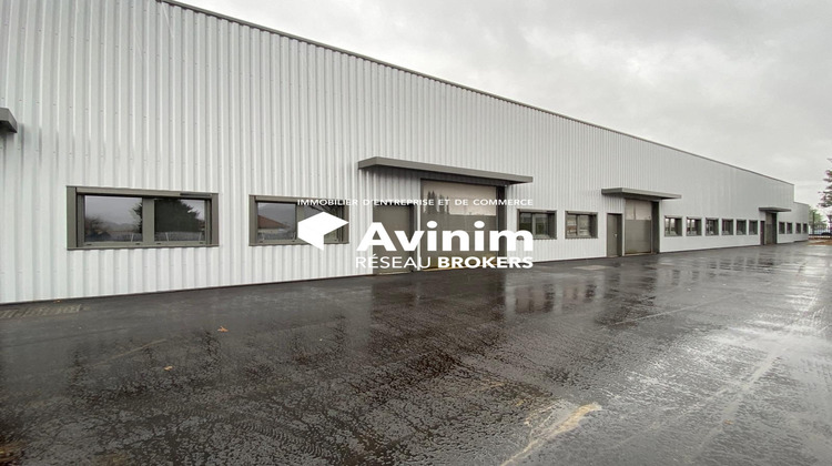 Ma-Cabane - Vente Local commercial Saint-Étienne-de-Crossey, 1116 m²